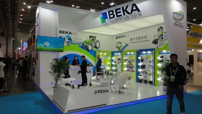 轻量化环保材料，打造绿色展览新风尚